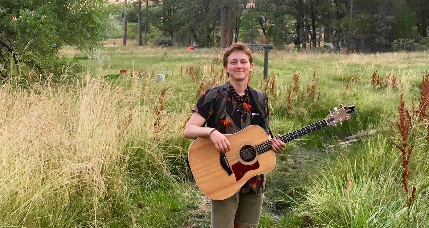 📻  Journeys to Tawonga: Evan Zeitlin